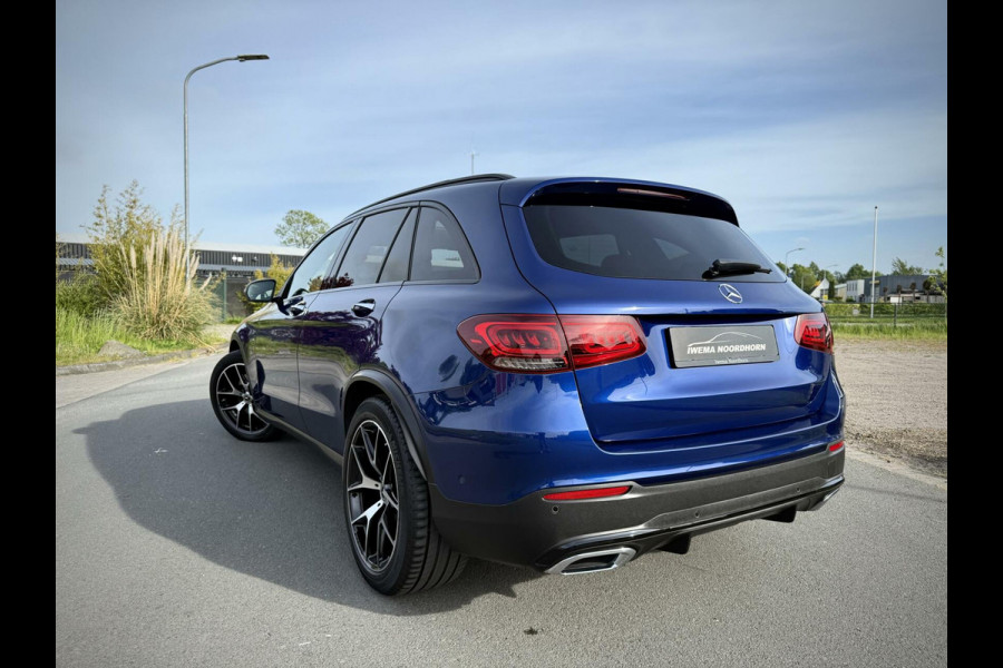 Mercedes-Benz GLC 300de 4MATIC AMG Panoramadak|Camera 360°|Burmester®|Luchtvering|Keyless|Night pakket|Trekhaak|Distronic|Multibeam LED|Sfeerverli