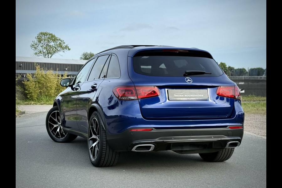 Mercedes-Benz GLC 300de 4MATIC AMG Panoramadak|Camera 360°|Burmester®|Luchtvering|Keyless|Night pakket|Trekhaak|Distronic|Multibeam LED|Sfeerverli