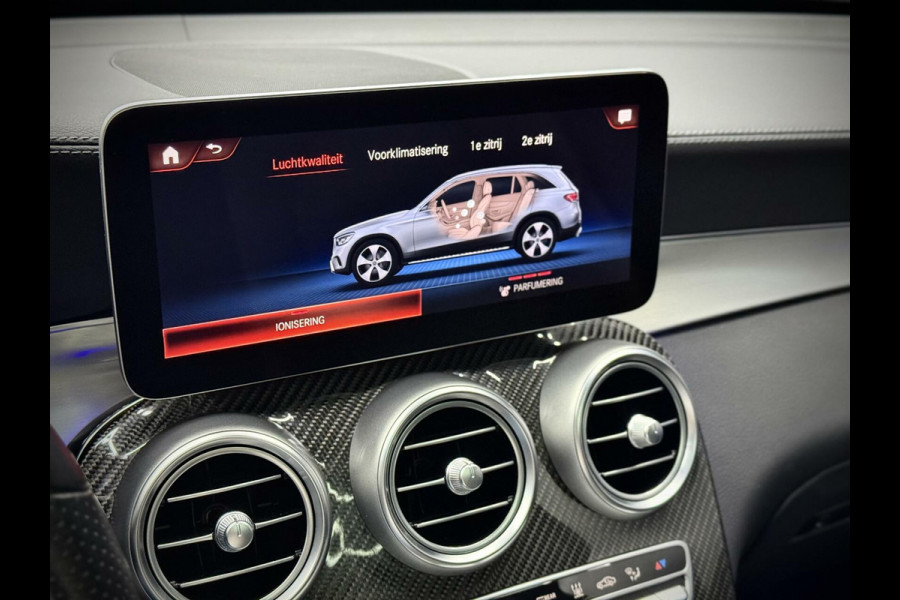 Mercedes-Benz GLC 300de 4MATIC AMG Panoramadak|Camera 360°|Burmester®|Luchtvering|Keyless|Night pakket|Trekhaak|Distronic|Multibeam LED|Sfeerverli