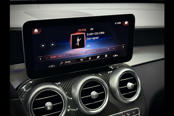 Mercedes-Benz GLC 300de 4MATIC AMG Panoramadak|Camera 360°|Burmester®|Luchtvering|Keyless|Night pakket|Trekhaak|Distronic|Multibeam LED|Sfeerverli