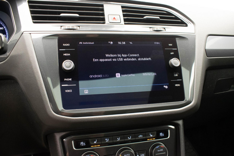 Volkswagen Tiguan 2.0 TSI 4Motion Highline |3xR-Line|Pano|Leder|Memory|HUD|Dynaudio|