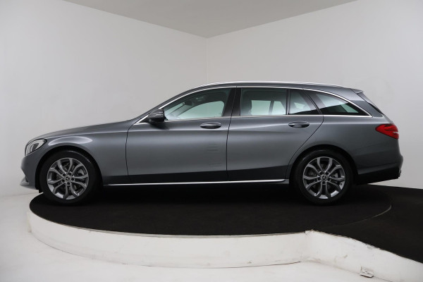 Mercedes-Benz C-Klasse Estate 180 Premium Plus (PARKEERSENSOREN, LANE-ASSIST, CRUISE, ACHTERUITRIJCAMERA, ELEKTR STOELEN)