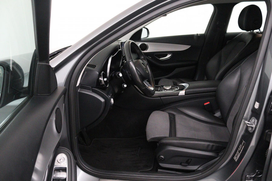 Mercedes-Benz C-Klasse Estate 180 Premium Plus (PARKEERSENSOREN, LANE-ASSIST, CRUISE, ACHTERUITRIJCAMERA, ELEKTR STOELEN)