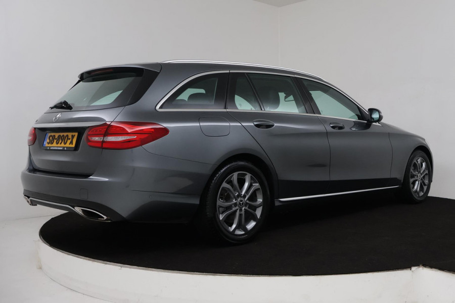 Mercedes-Benz C-Klasse Estate 180 Premium Plus (PARKEERSENSOREN, LANE-ASSIST, CRUISE, ACHTERUITRIJCAMERA, ELEKTR STOELEN)