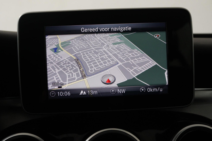Mercedes-Benz C-Klasse Estate 180 Premium Plus (PARKEERSENSOREN, LANE-ASSIST, CRUISE, ACHTERUITRIJCAMERA, ELEKTR STOELEN)