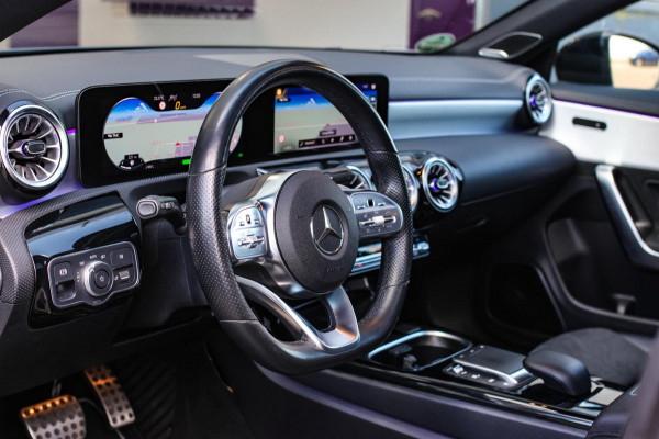 Mercedes-Benz CLA-Klasse Shooting Brake 250 e AMG *Pano*Burmester*360 Camera*Mat grijs*