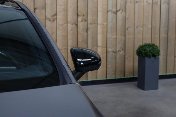 Mercedes-Benz CLA-Klasse Shooting Brake 250 e AMG *Pano*Burmester*360 Camera*Mat grijs*