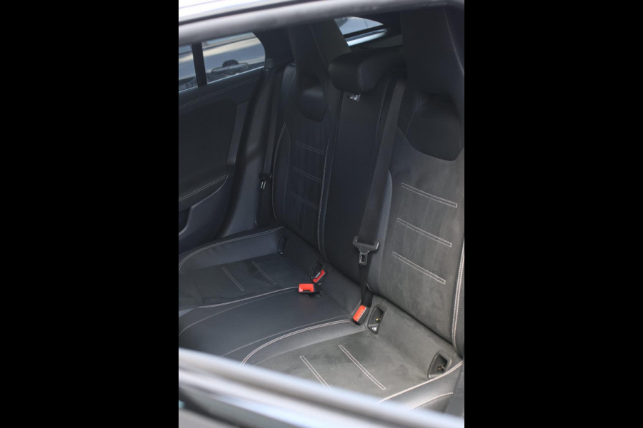 Mercedes-Benz CLA-Klasse Shooting Brake 250 e AMG *Pano*Burmester*360 Camera*Mat grijs*