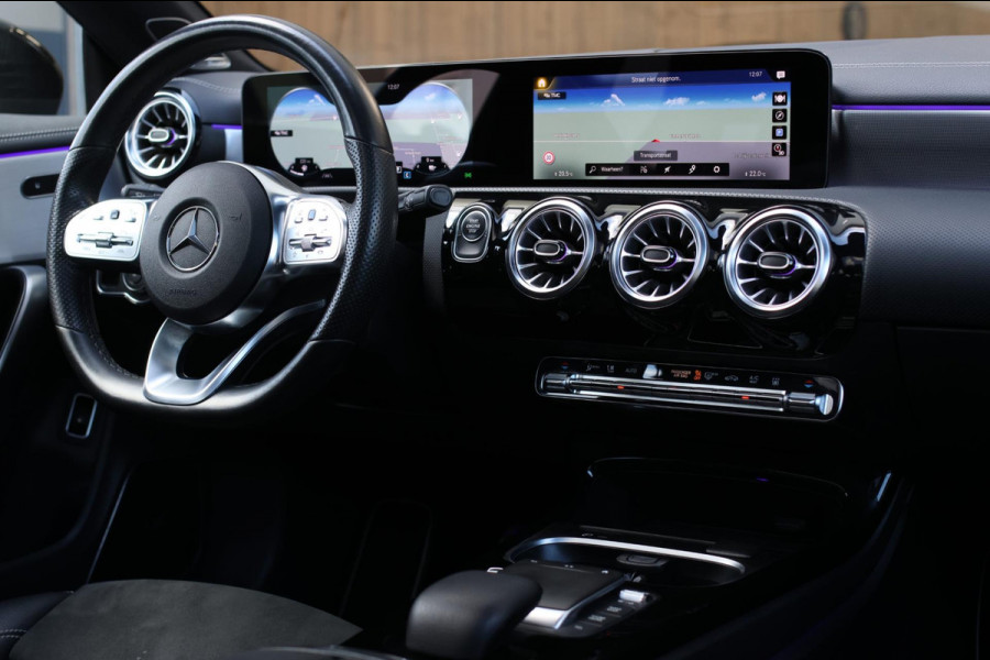 Mercedes-Benz CLA-Klasse Shooting Brake 250 e AMG *Pano*Burmester*360 Camera*Mat grijs*