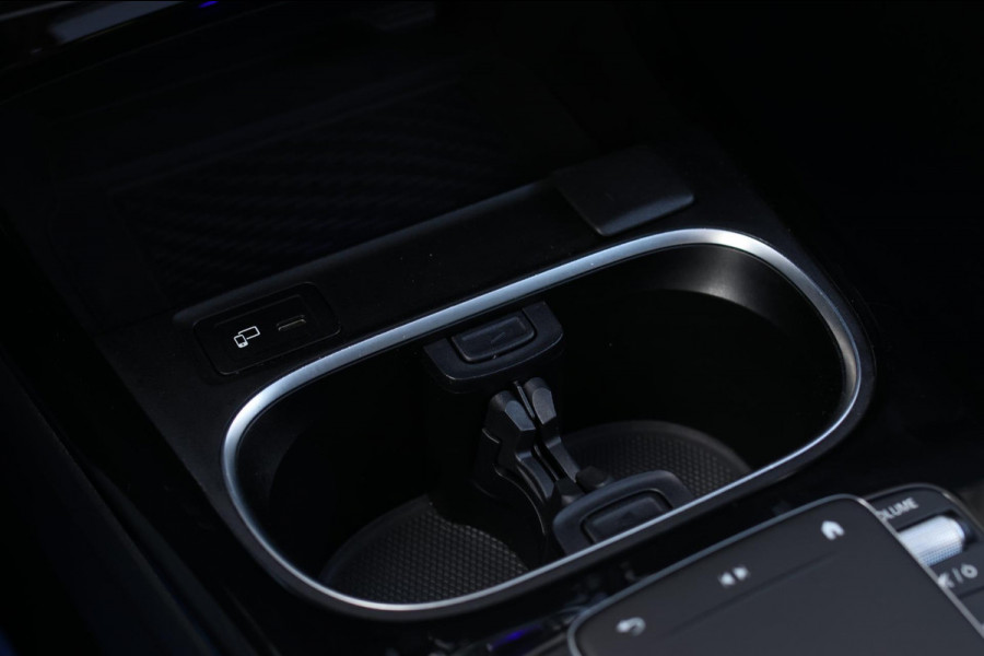 Mercedes-Benz CLA-Klasse Shooting Brake 250 e AMG *Pano*Burmester*360 Camera*Mat grijs*