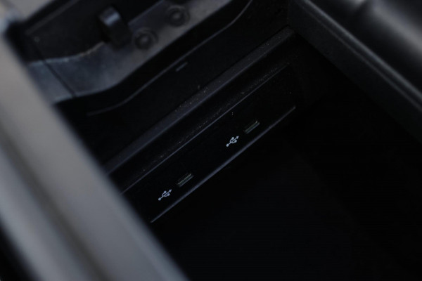 Mercedes-Benz CLA-Klasse Shooting Brake 250 e AMG *Pano*Burmester*360 Camera*Mat grijs*