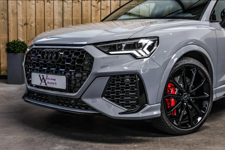 Audi RSQ3 Sportback TFSI *Pano*B&O*Camera*RS-Stoelen*Trekhaak*