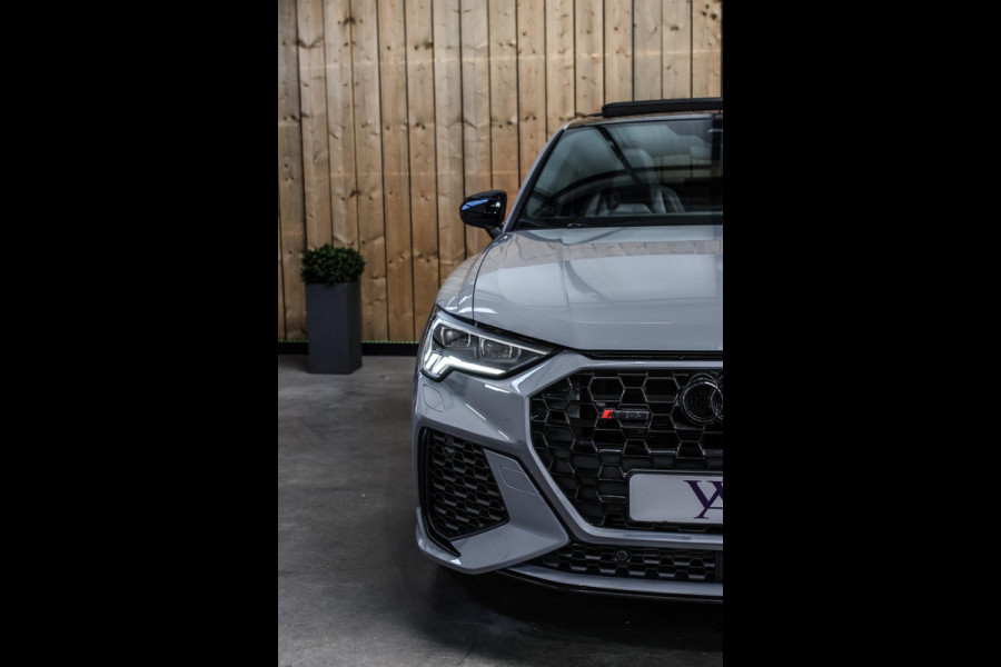 Audi RSQ3 Sportback TFSI *Pano*B&O*Camera*RS-Stoelen*Trekhaak*