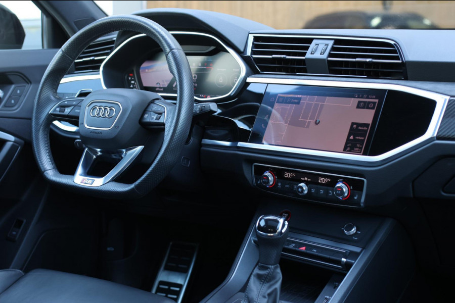Audi RSQ3 Sportback TFSI *Pano*B&O*Camera*RS-Stoelen*Trekhaak*