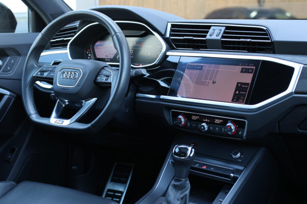 Audi RSQ3 Sportback TFSI *Pano*B&O*Camera*RS-Stoelen*Trekhaak*