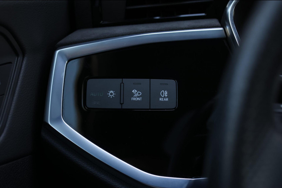 Audi RSQ3 Sportback TFSI *Pano*B&O*Camera*RS-Stoelen*Trekhaak*