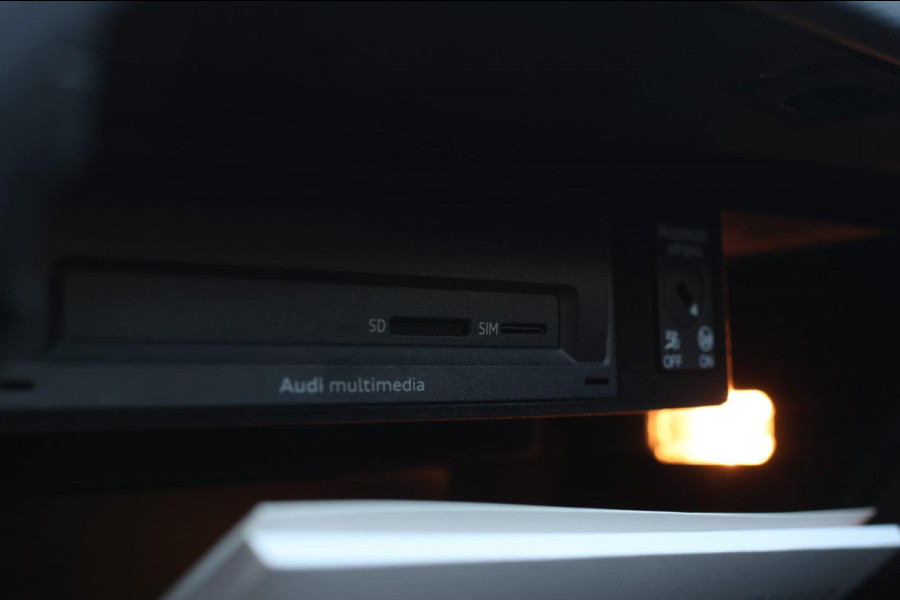 Audi RSQ3 Sportback TFSI *Pano*B&O*Camera*RS-Stoelen*Trekhaak*