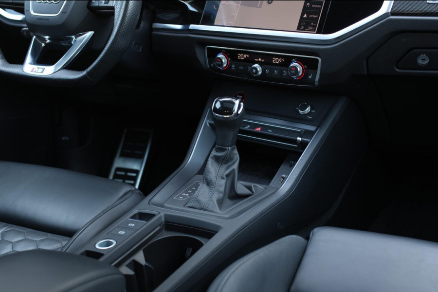 Audi RSQ3 Sportback TFSI *Pano*B&O*Camera*RS-Stoelen*Trekhaak*