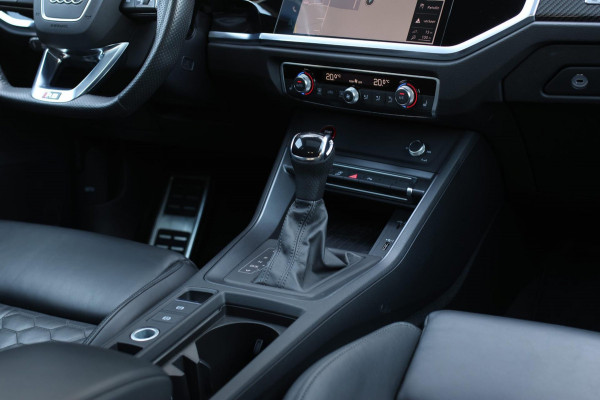 Audi RSQ3 Sportback TFSI *Pano*B&O*Camera*RS-Stoelen*Trekhaak*