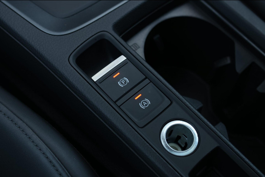 Audi RSQ3 Sportback TFSI *Pano*B&O*Camera*RS-Stoelen*Trekhaak*