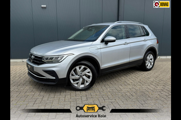Volkswagen Tiguan 1.4 TSI eHybrid * R-line * AppleCarPlay * Side ass. * Visueel Cockpit *