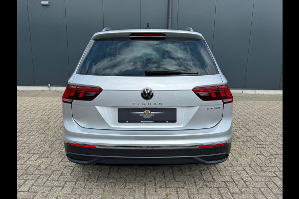 Volkswagen Tiguan 1.4 TSI eHybrid * R-line * AppleCarPlay * Side ass. * Visueel Cockpit *
