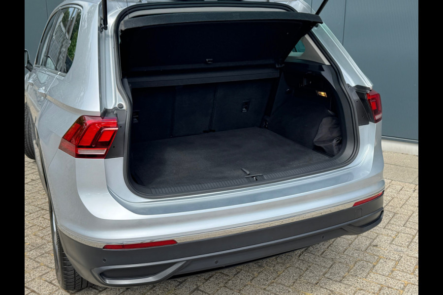 Volkswagen Tiguan 1.4 TSI eHybrid * R-line * AppleCarPlay * Side ass. * Visueel Cockpit *