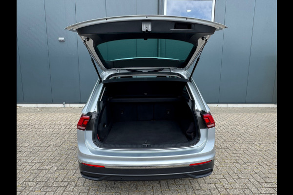 Volkswagen Tiguan 1.4 TSI eHybrid * R-line * AppleCarPlay * Side ass. * Visueel Cockpit *