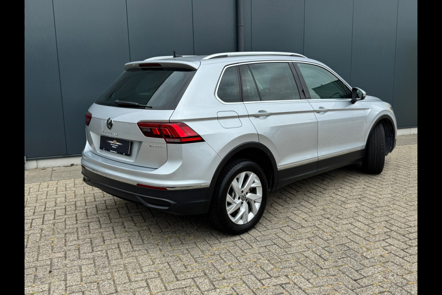 Volkswagen Tiguan 1.4 TSI eHybrid * R-line * AppleCarPlay * Side ass. * Visueel Cockpit *