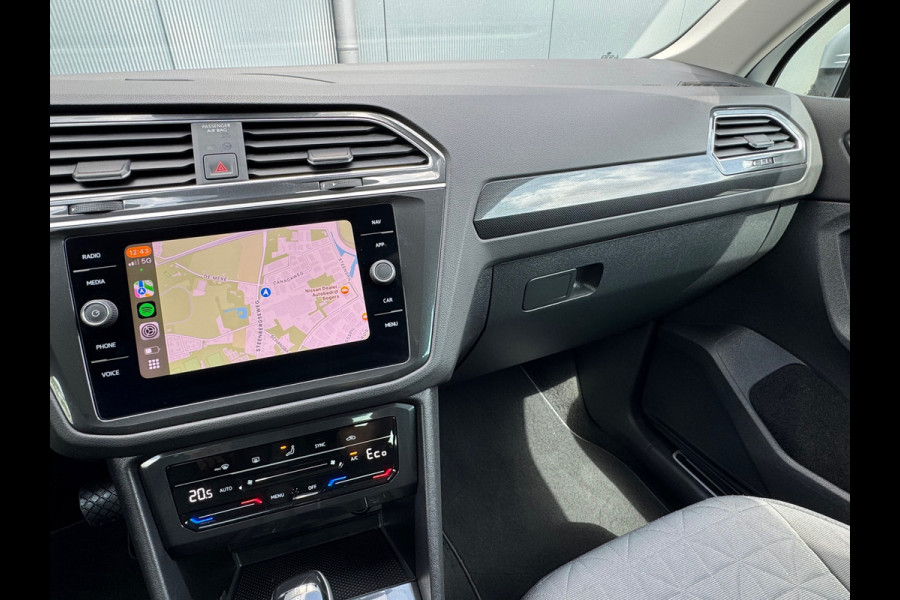 Volkswagen Tiguan 1.4 TSI eHybrid * R-line * AppleCarPlay * Side ass. * Visueel Cockpit *