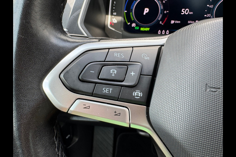 Volkswagen Tiguan 1.4 TSI eHybrid * R-line * AppleCarPlay * Side ass. * Visueel Cockpit *