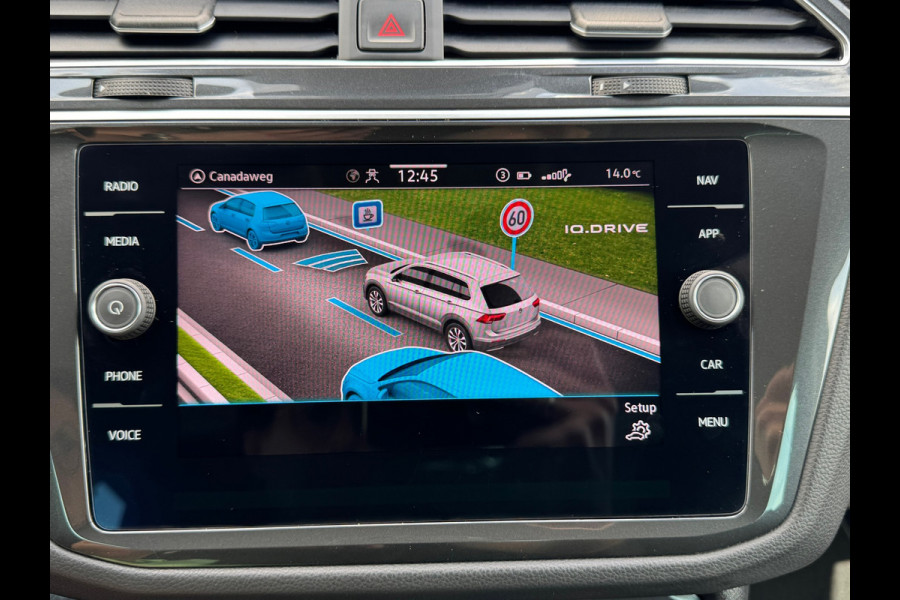 Volkswagen Tiguan 1.4 TSI eHybrid * R-line * AppleCarPlay * Side ass. * Visueel Cockpit *