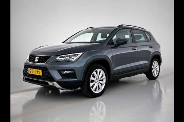 Seat Ateca 1.0 EcoTSI Style Intense Sport (CARPLAY, CAMERA, TREKHAAK, PARKEERSENSOREN, LED, 1e EIGENAAR, GOED ONDERHOUDEN)