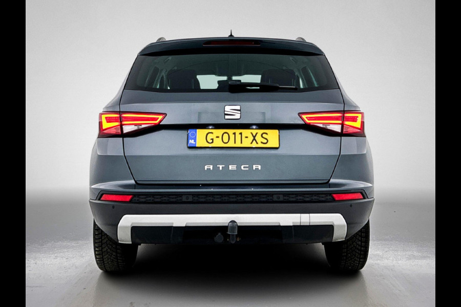 Seat Ateca 1.0 EcoTSI Style Intense Sport (CARPLAY, CAMERA, TREKHAAK, PARKEERSENSOREN, LED, 1e EIGENAAR, GOED ONDERHOUDEN)
