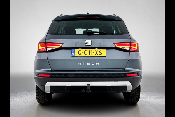 Seat Ateca 1.0 EcoTSI Style Intense Sport (CARPLAY, CAMERA, TREKHAAK, PARKEERSENSOREN, LED, 1e EIGENAAR, GOED ONDERHOUDEN)