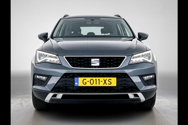 Seat Ateca 1.0 EcoTSI Style Intense Sport (CARPLAY, CAMERA, TREKHAAK, PARKEERSENSOREN, LED, 1e EIGENAAR, GOED ONDERHOUDEN)