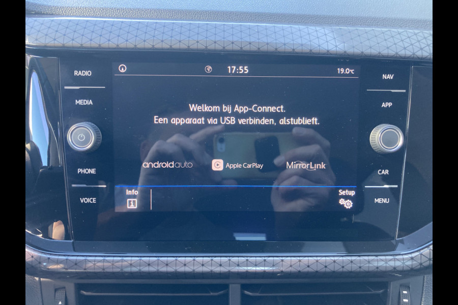Volkswagen T-Cross 1.0 TSi 115pk Style LED/CARPLAY/NAVI/PDC/TREKHAAK/ADAPT.CRUISE
