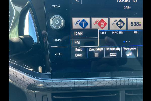Volkswagen T-Cross 1.0 TSi 115pk Style LED/CARPLAY/NAVI/PDC/TREKHAAK/ADAPT.CRUISE