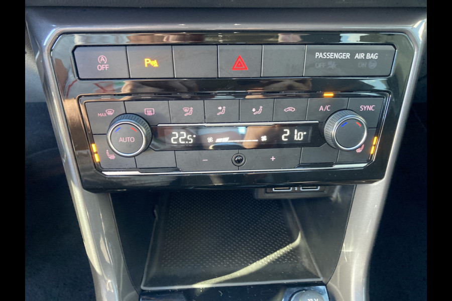 Volkswagen T-Cross 1.0 TSi 115pk Style LED/CARPLAY/NAVI/PDC/TREKHAAK/ADAPT.CRUISE