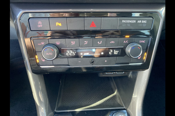 Volkswagen T-Cross 1.0 TSi 115pk Style LED/CARPLAY/NAVI/PDC/TREKHAAK/ADAPT.CRUISE