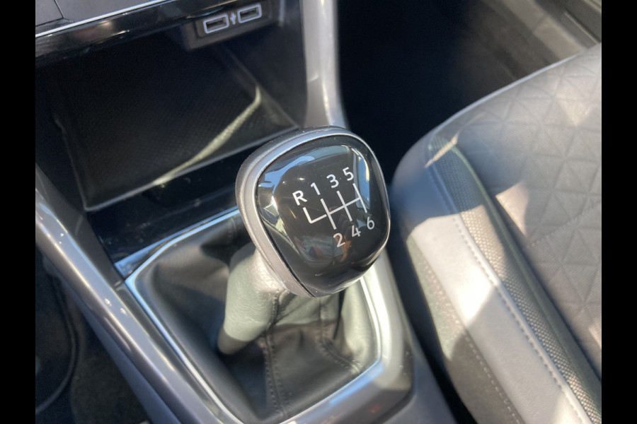 Volkswagen T-Cross 1.0 TSi 115pk Style LED/CARPLAY/NAVI/PDC/TREKHAAK/ADAPT.CRUISE