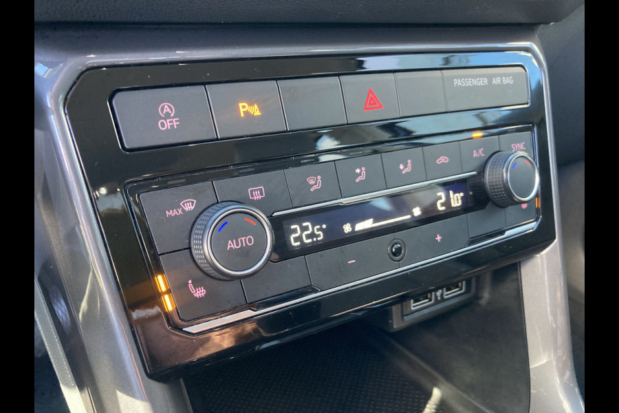 Volkswagen T-Cross 1.0 TSi 115pk Style LED/CARPLAY/NAVI/PDC/TREKHAAK/ADAPT.CRUISE