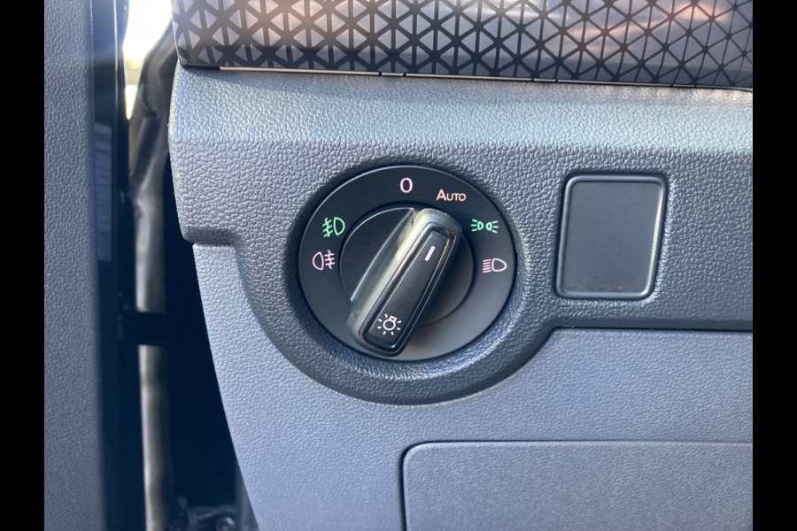Volkswagen T-Cross 1.0 TSi 115pk Style LED/CARPLAY/NAVI/PDC/TREKHAAK/ADAPT.CRUISE