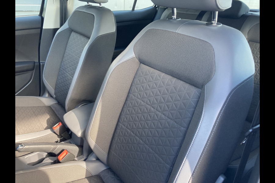 Volkswagen T-Cross 1.0 TSi 115pk Style LED/CARPLAY/NAVI/PDC/TREKHAAK/ADAPT.CRUISE