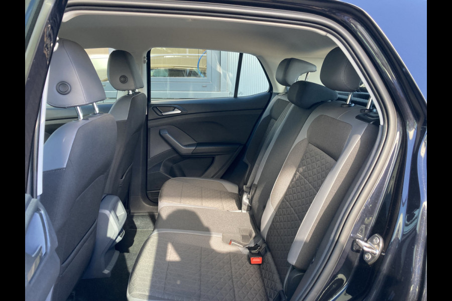 Volkswagen T-Cross 1.0 TSi 115pk Style LED/CARPLAY/NAVI/PDC/TREKHAAK/ADAPT.CRUISE