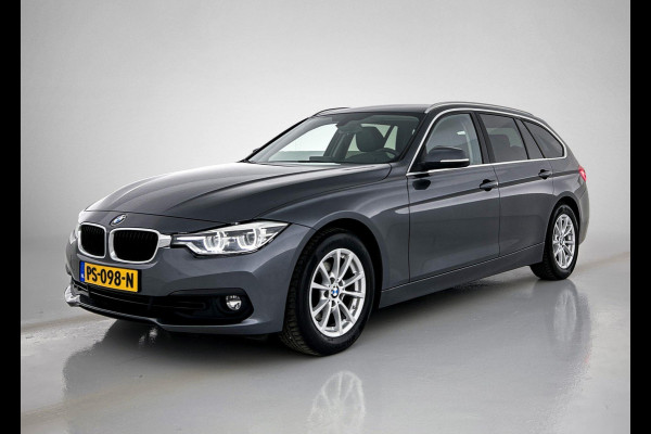 BMW 3 Serie Touring 320i Corporate Lease Executive Automaat (GROOT-NAVIGATIE, LEDER, CLIMA, LED, DEALER ONDERHOUDEN)