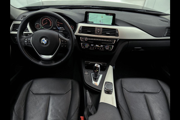 BMW 3 Serie Touring 320i Corporate Lease Executive Automaat (GROOT-NAVIGATIE, LEDER, CLIMA, LED, DEALER ONDERHOUDEN)