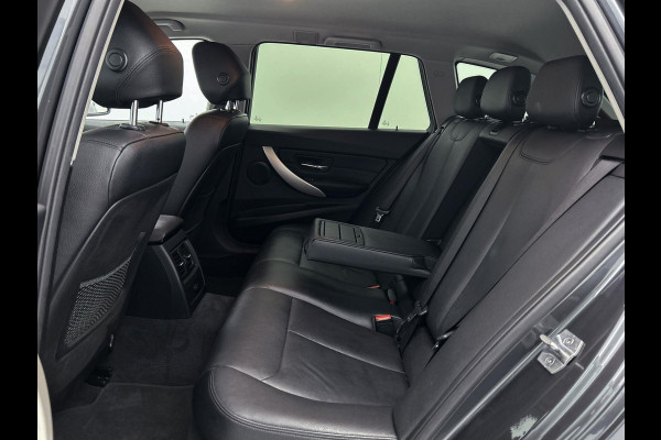 BMW 3 Serie Touring 320i Corporate Lease Executive Automaat (GROOT-NAVIGATIE, LEDER, CLIMA, LED, DEALER ONDERHOUDEN)