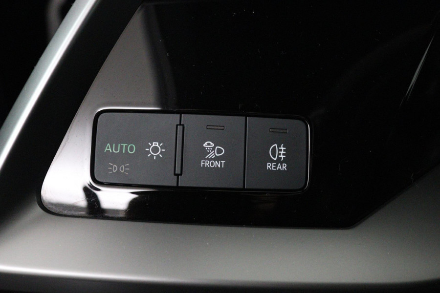 Audi A3 Sportback 30 TFSI Advanced edition Automaat (NAVIGATIE, CARPLAY, LED, DIGITALE COCKPIT, 1e EIGENAAR, GOED ONDERHOUDEN)