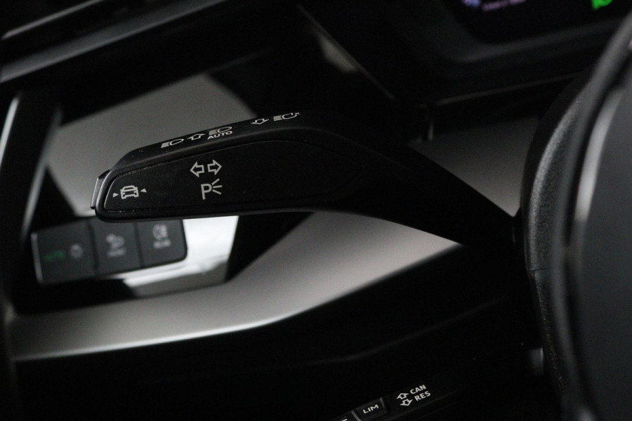 Audi A3 Sportback 30 TFSI Advanced edition Automaat (NAVIGATIE, CARPLAY, LED, DIGITALE COCKPIT, 1e EIGENAAR, GOED ONDERHOUDEN)